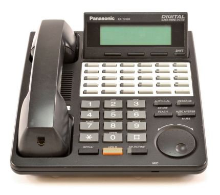 Panasonic Hybrid KX-T7433 Black Display